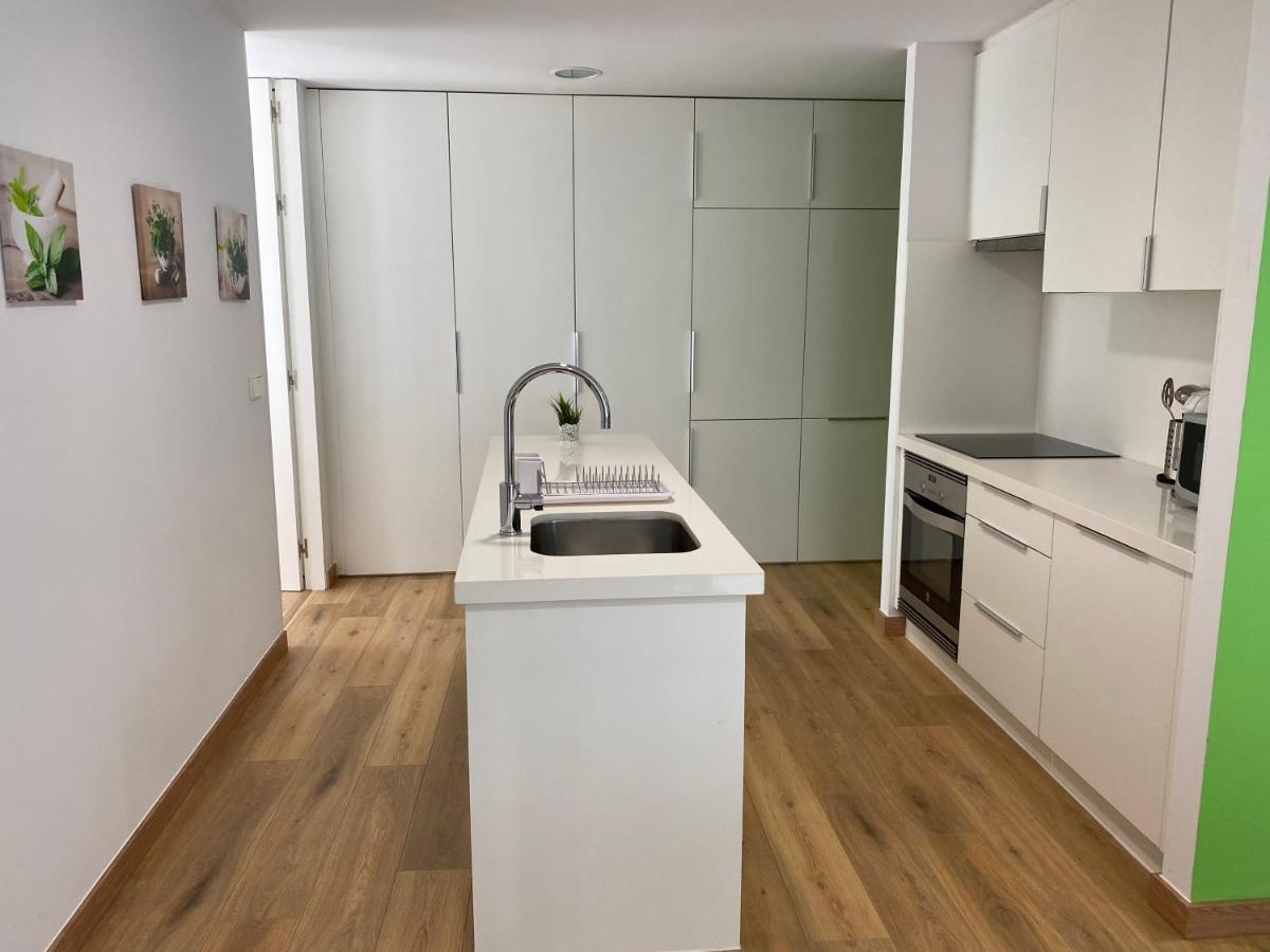 Piso En El Centro Para 4 Personas - Plaza Amboage - Wifi Ferrol Extérieur photo